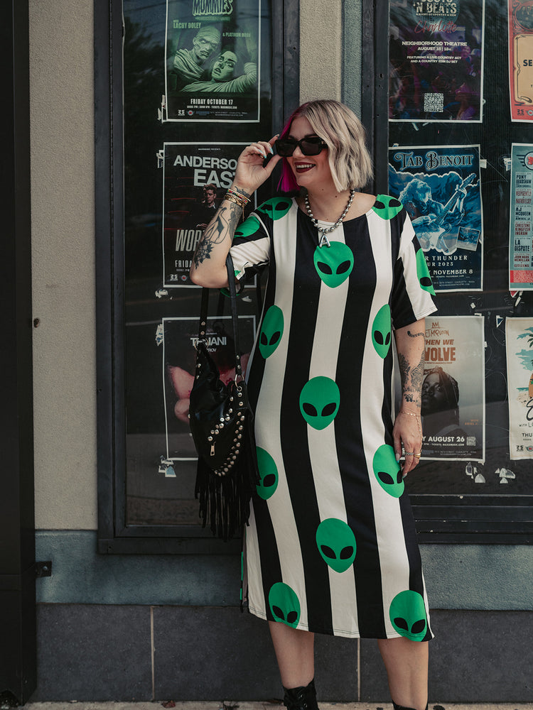 LOST IN SPACE ALIEN TSHIRT DRESS S-3XL *PREORDER*