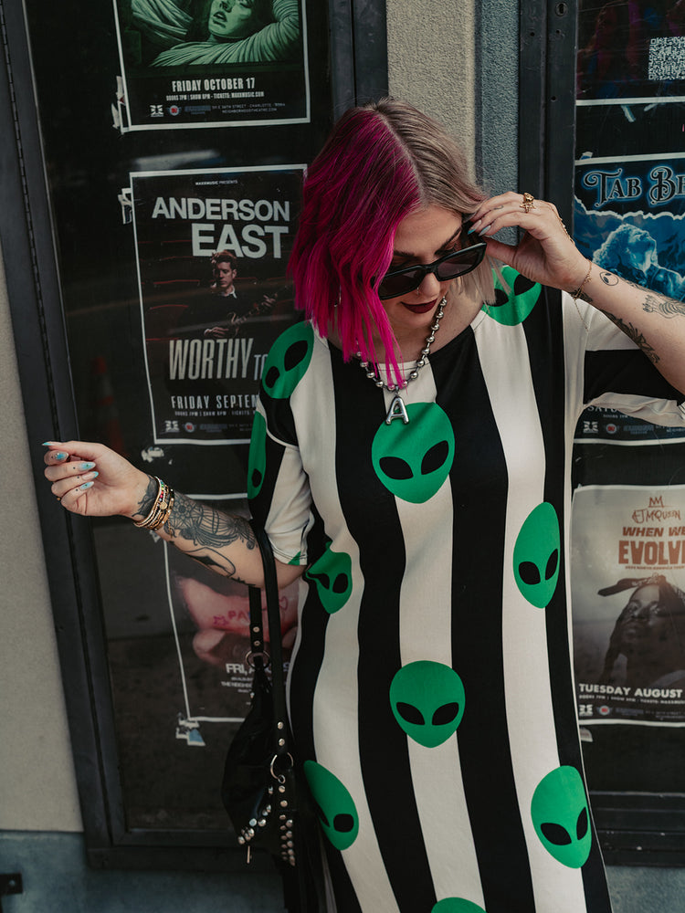 LOST IN SPACE ALIEN TSHIRT DRESS S-3XL *PREORDER*
