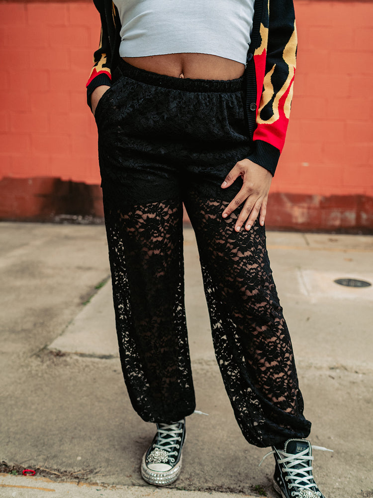 EYES ON ME LACE PANTS