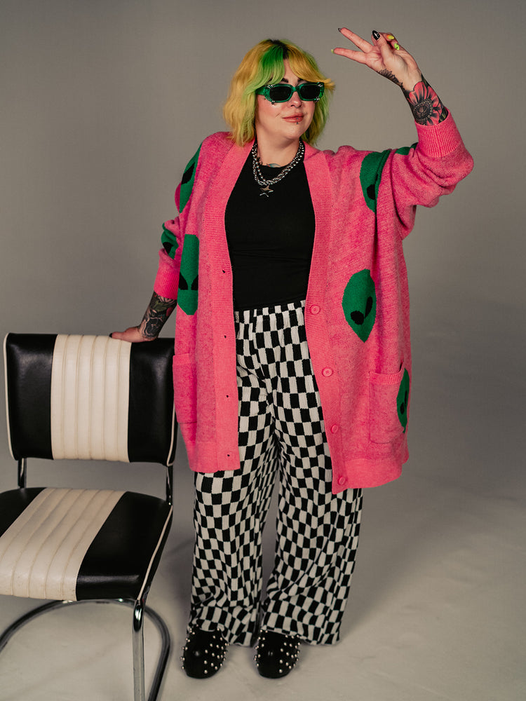 *PREORDER* ALIEN SUPERSTAR OVERSIZED KNIT CARDIGAN IN BUBBLEGUM