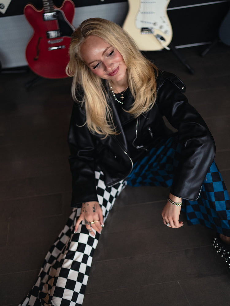 SPLIT DECISION CHECKERED PANTS IN BLUE HAZE S-3XL