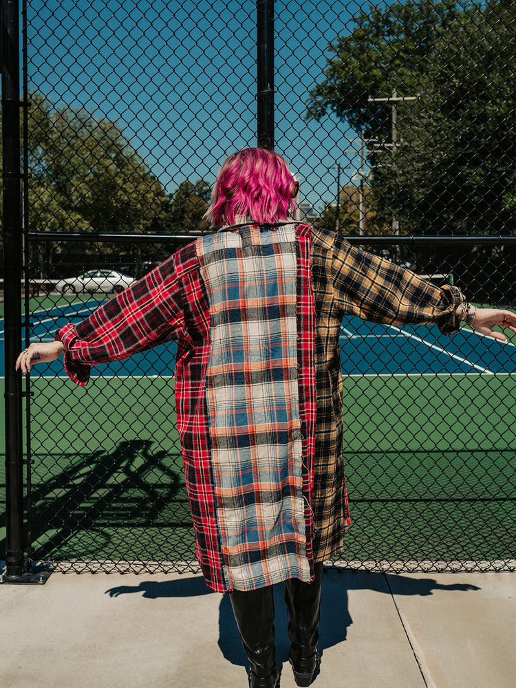 MIXED FEELINGS LONGLINE PLAID