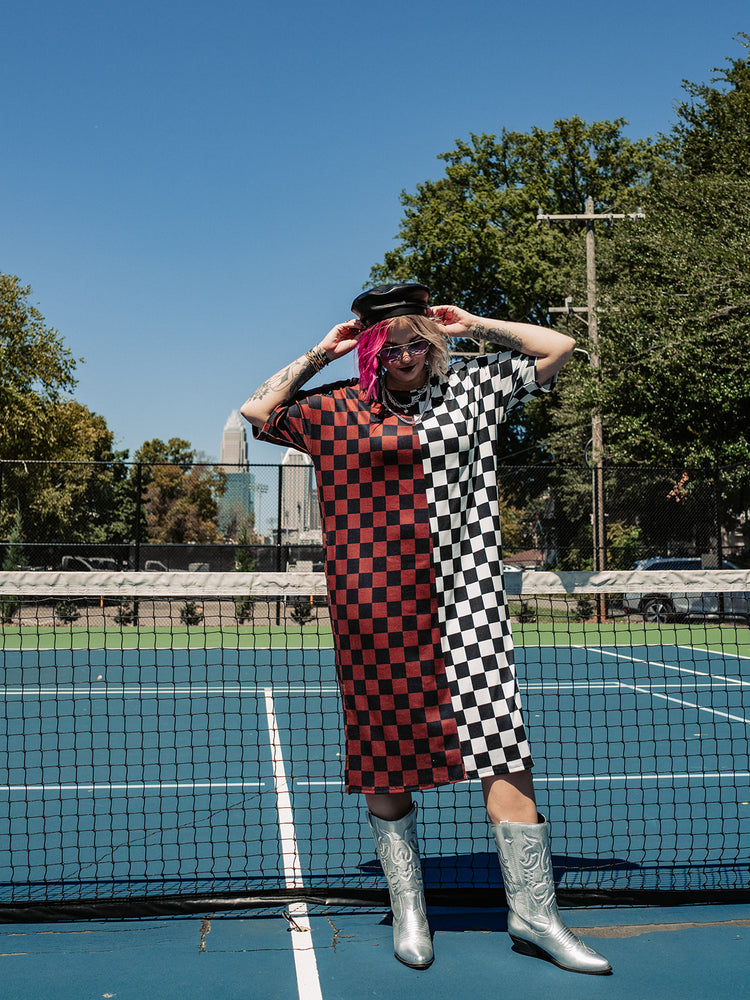 BLENDING IN IS BORING CHECKERED RIBBED DRESS IN MOODY MOCHA S-3XL