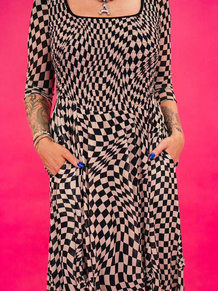 LADY LUCK CHECKERED MESH DRESS S-3XL