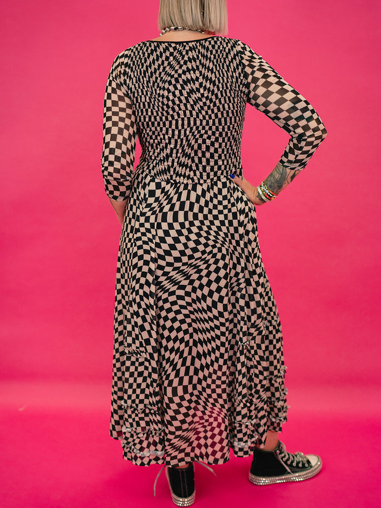 LADY LUCK CHECKERED MESH DRESS S-3XL