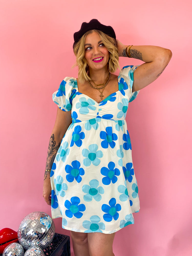 FLOWER POWER FLORAL BABYDOLL DRESS