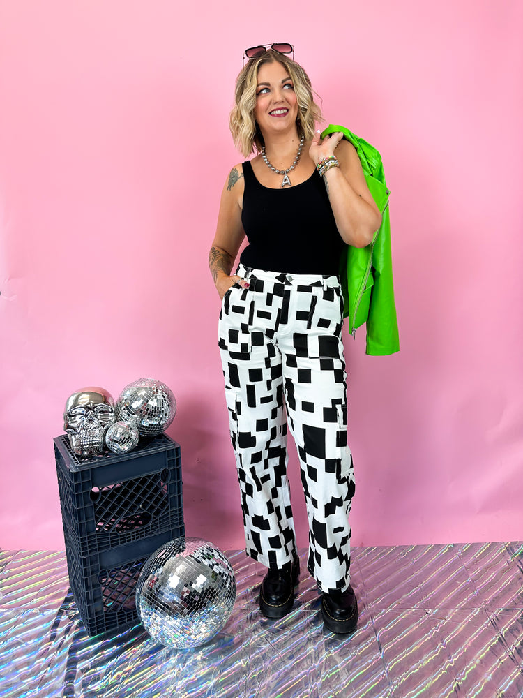 WEEKEND WARRIOR CHECKERED CARGO PANTS