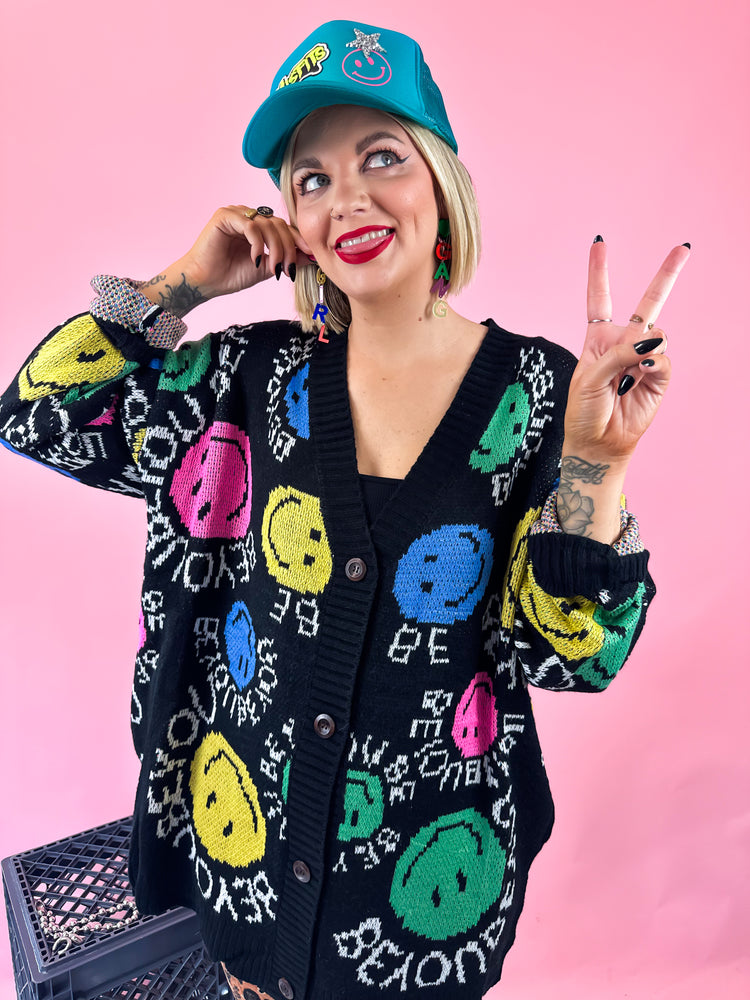 BE YOU SMILEY OVERSIZED KNIT CARDIGAN