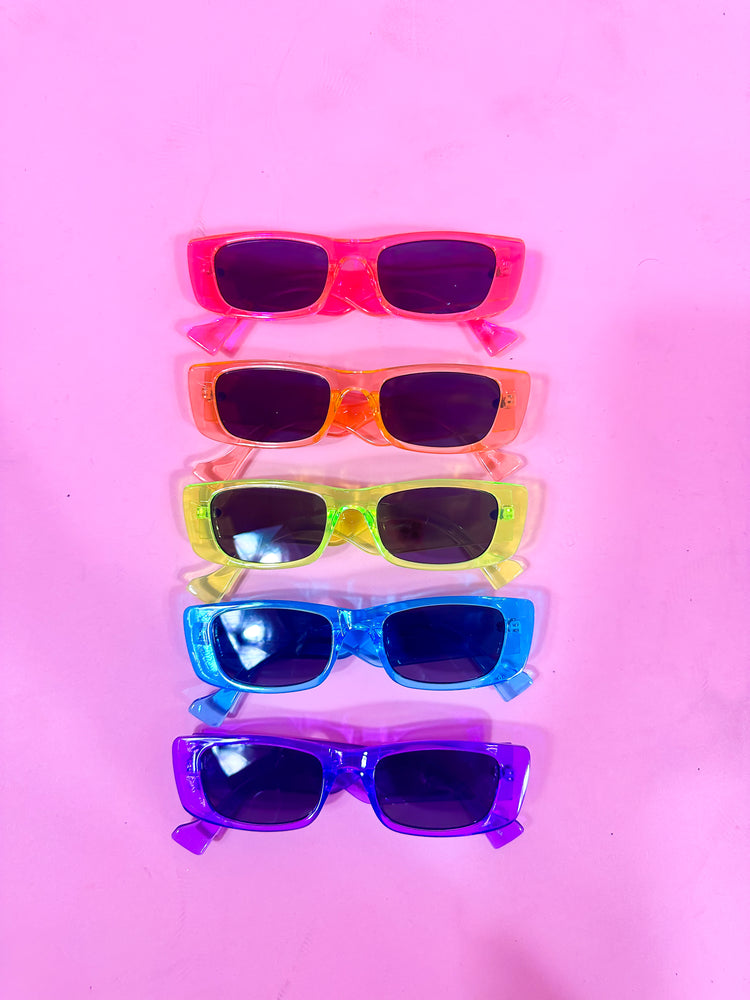 NO LOOKIN' BACK SUNNIES