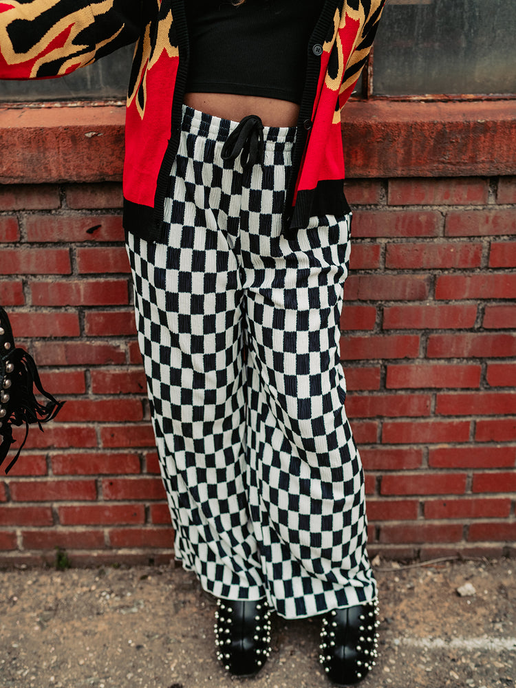 POWER MOVES CHECKERED PANTS S-3XL