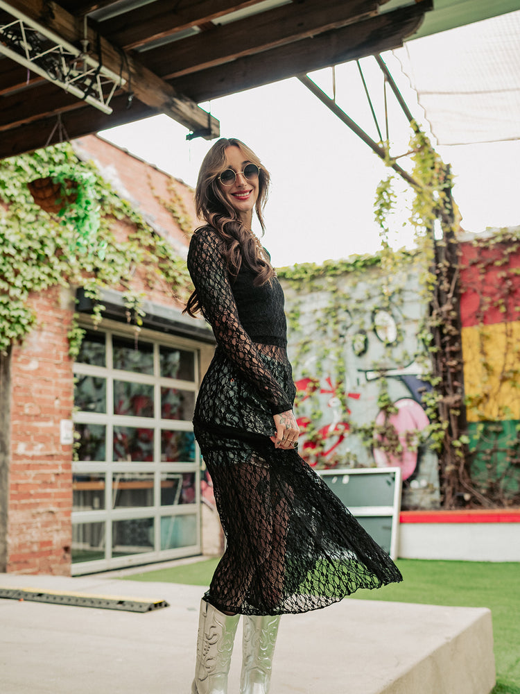 SHE'S WITH THE BAND LACE MAXI DRESS