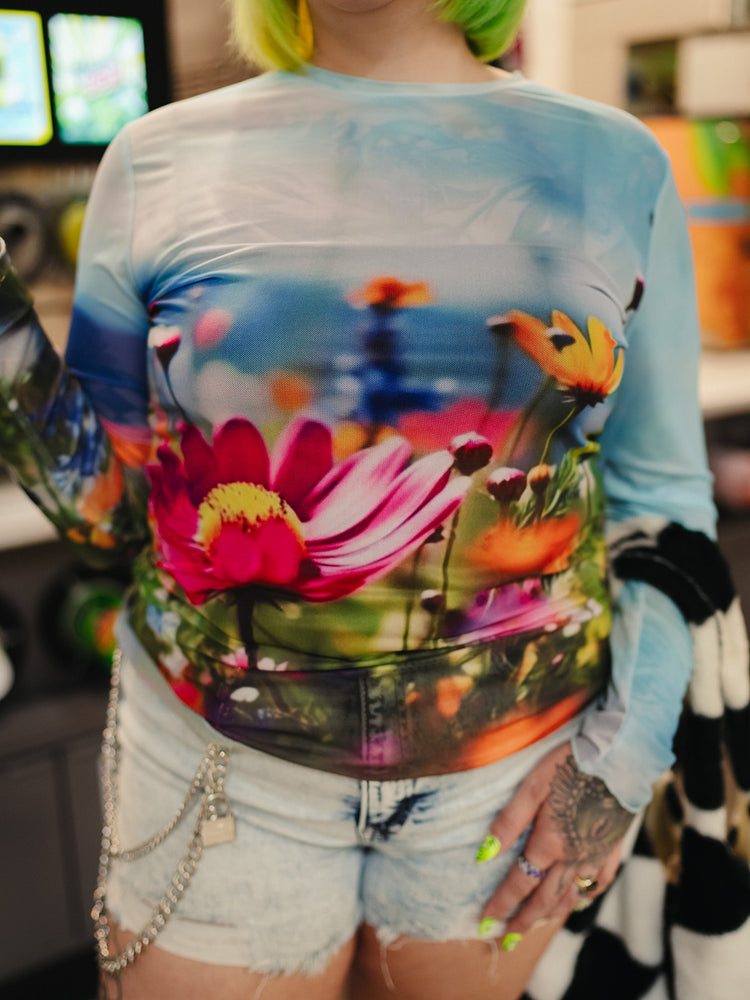 SUMMER CRUSH FLORAL MESH TOP