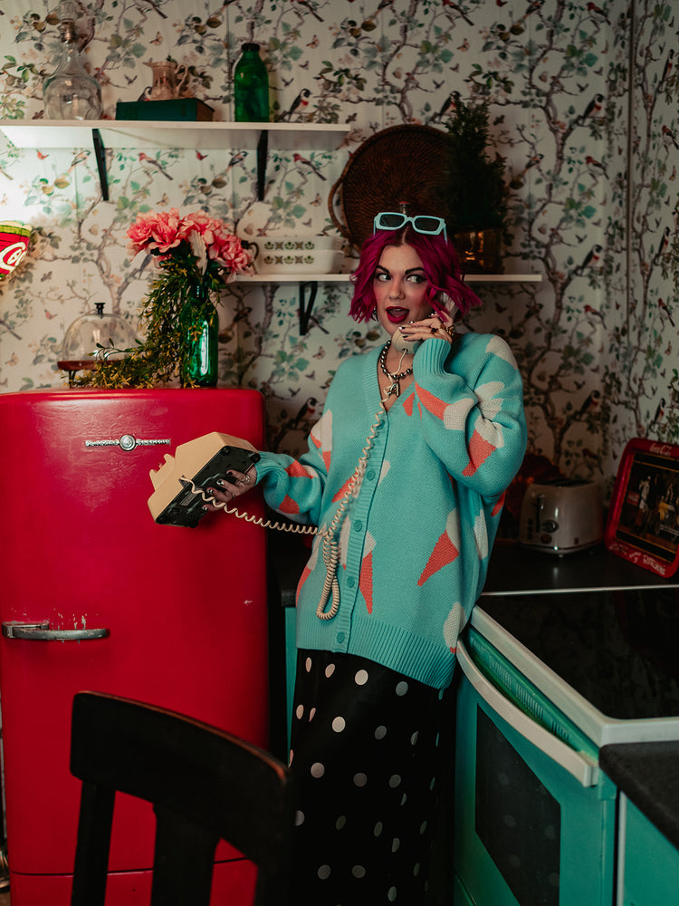 BRAIN FREEZE KNIT CARDIGAN