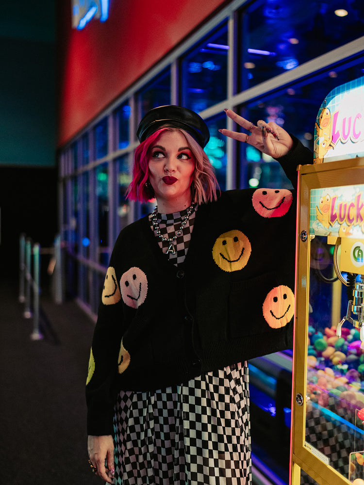 YOU MAKE ME SMILE OVERSIZED CARDIGAN