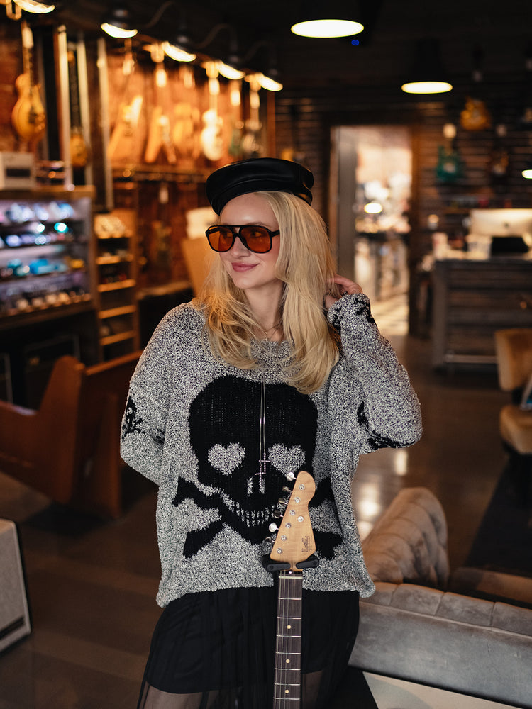 FADE TO BLACK SKULL SWEATER