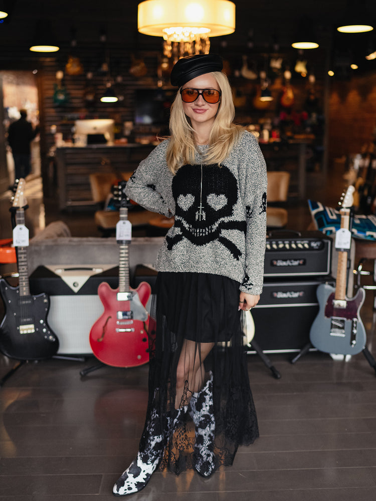 FADE TO BLACK SKULL SWEATER