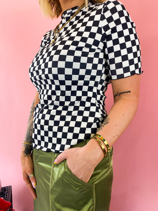 TURN IT UP CHECKERED TOP *S-3XL!*