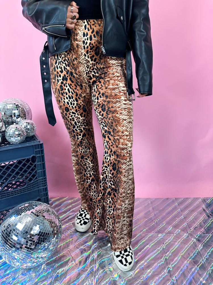 YOU FLY, SIS LEOPARD FLARE PANTS
